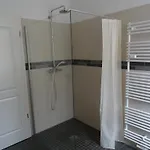 Apartment Mit 2 Schlafzimmern, Wohnkueche, Terrasse