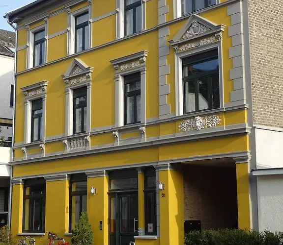 公寓 Mit 2 Schlafzimmern, Wohnkueche, Terrasse *